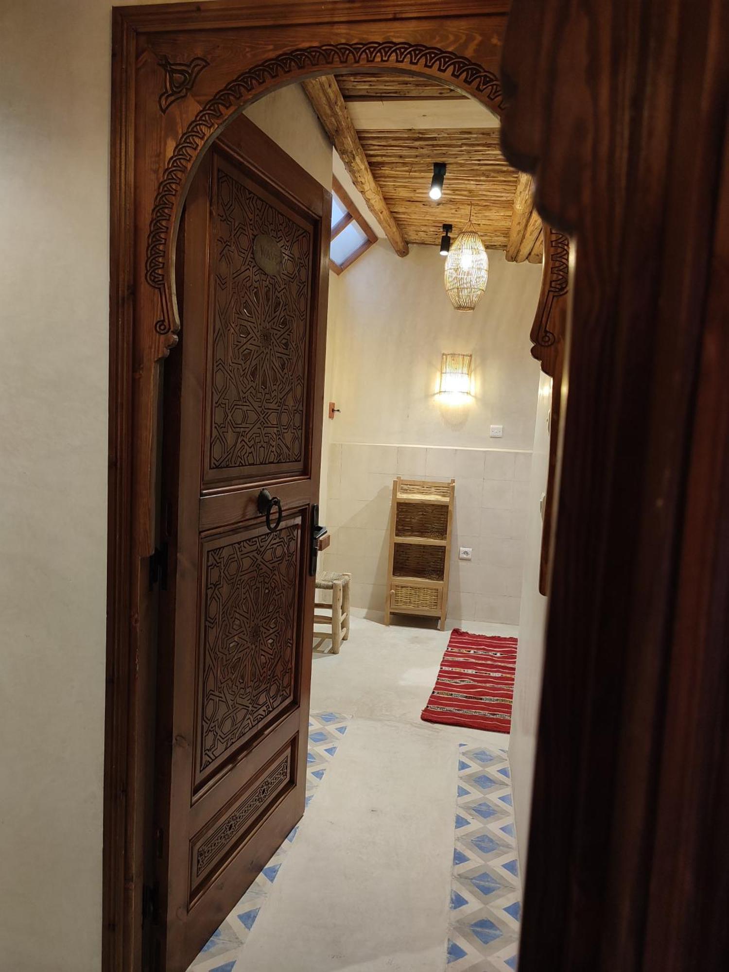 Private Room In Apartment Tov 塔哈佐特 外观 照片