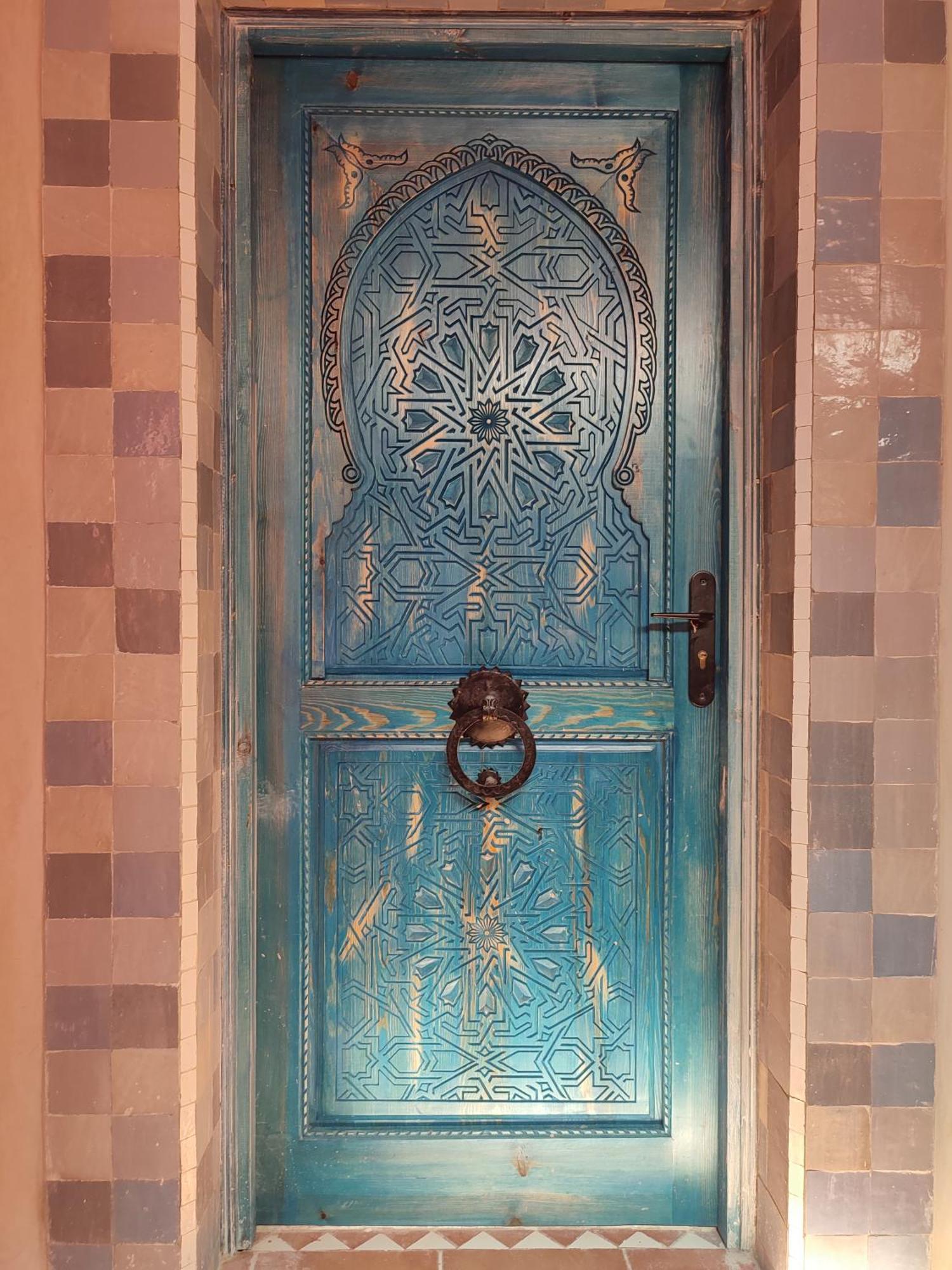 Private Room In Apartment Tov 塔哈佐特 外观 照片