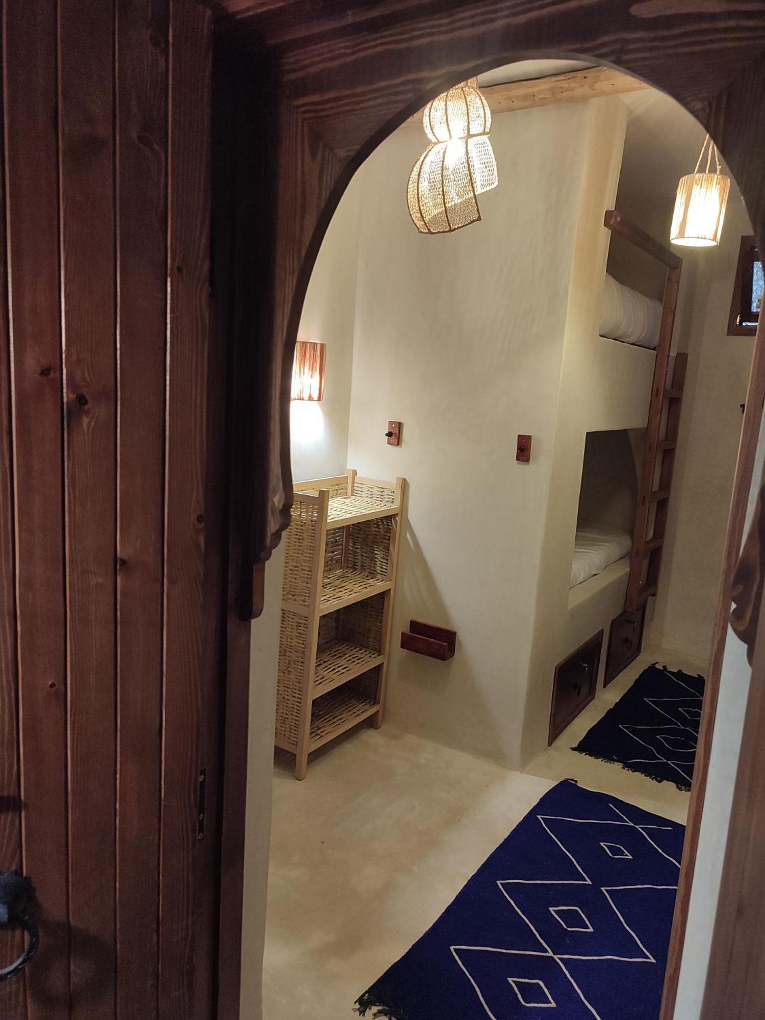 Private Room In Apartment Tov 塔哈佐特 外观 照片