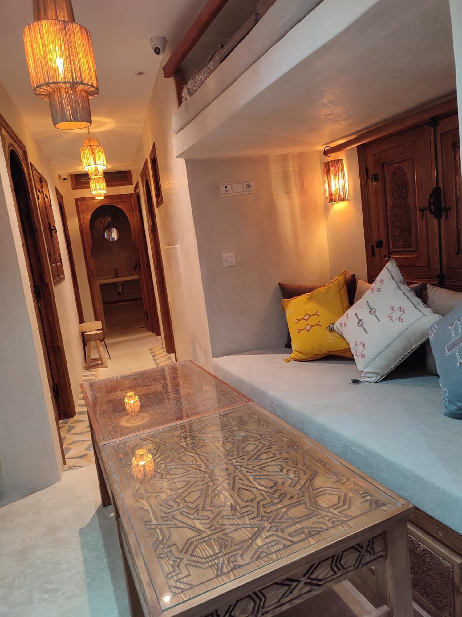 Private Room In Apartment Tov 塔哈佐特 外观 照片